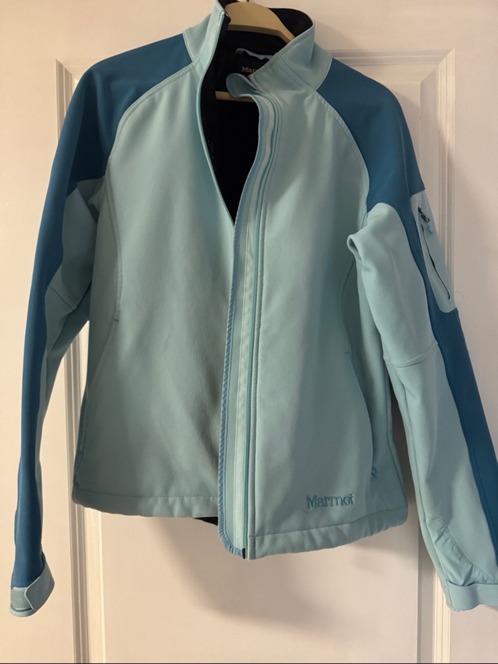 Marmot Two-Tone Light Aqua and Teal Softshell Jacket